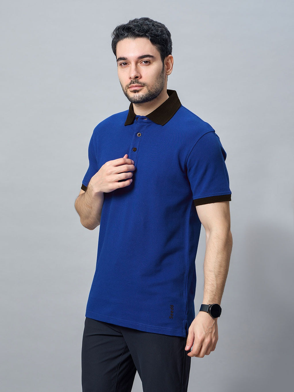 The Jacquard Polo in Royal Blue with Black