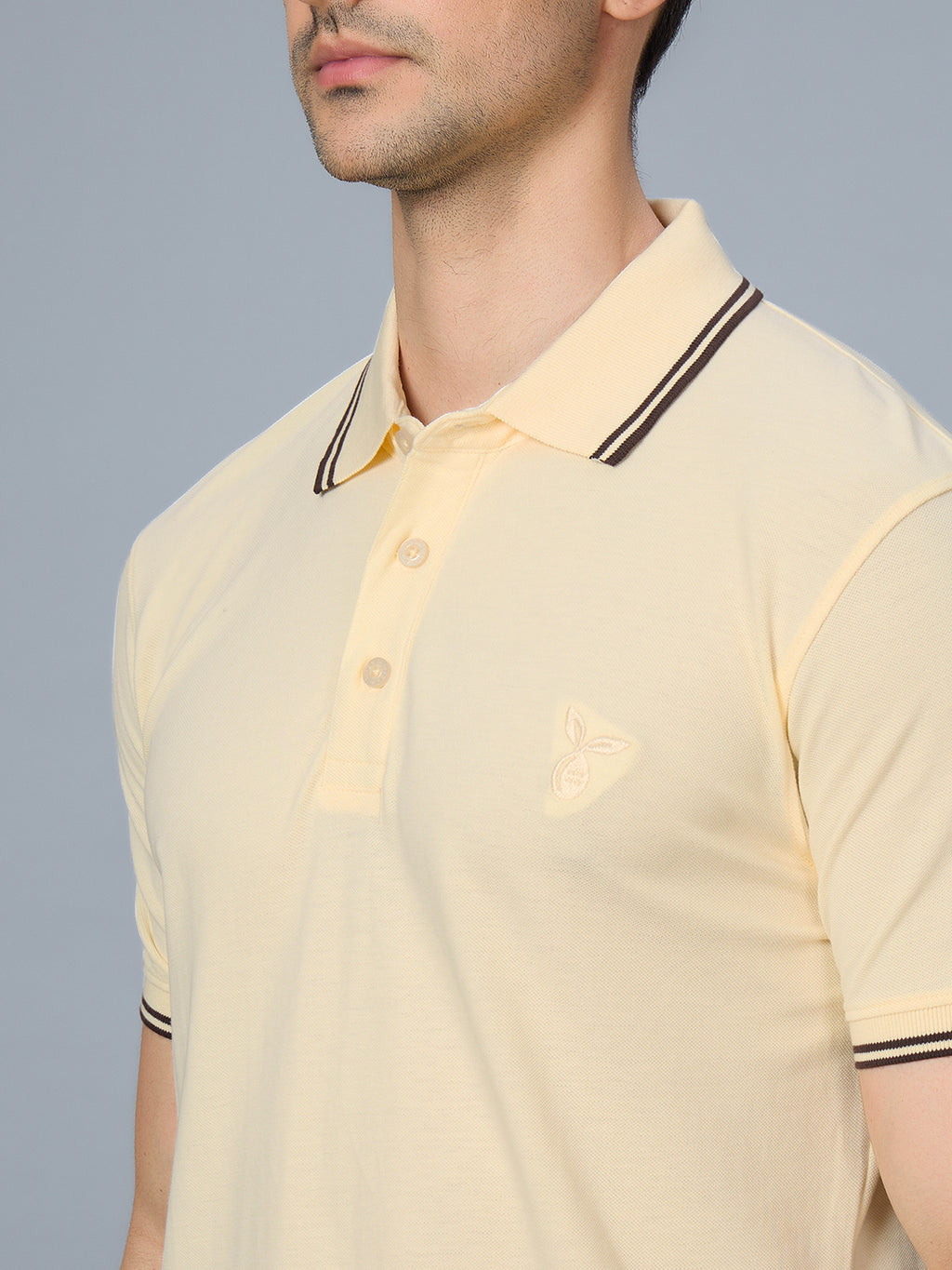 The Bold & Nautical Polo in Almond