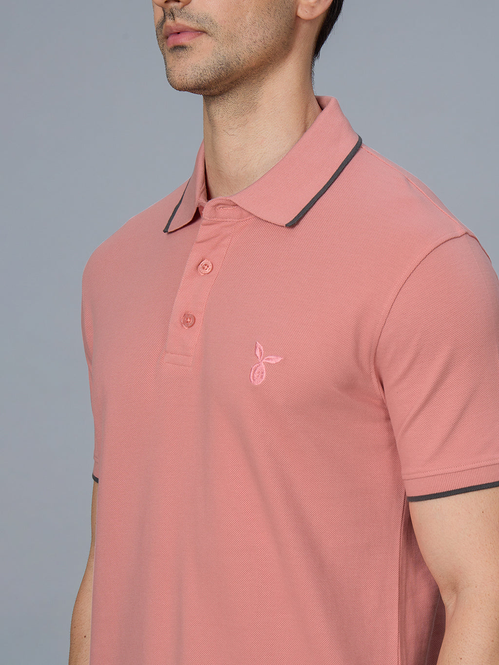 The Bold & Nautical Polo in Sea Pink